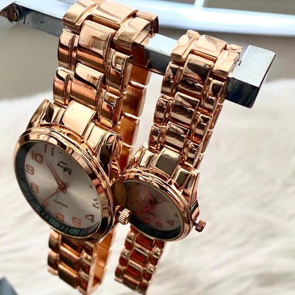 Charles Raymond His and Hers Watch Set - Picture 5 of 7